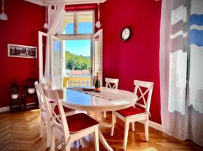 Bohemian City - Amazing View, Garage Karlovy Vary